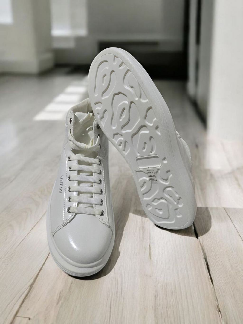 Zapatillas Guess Salerno Mid – White Edition/ NUEVAS SIN ESTRENAR SIN CAJA