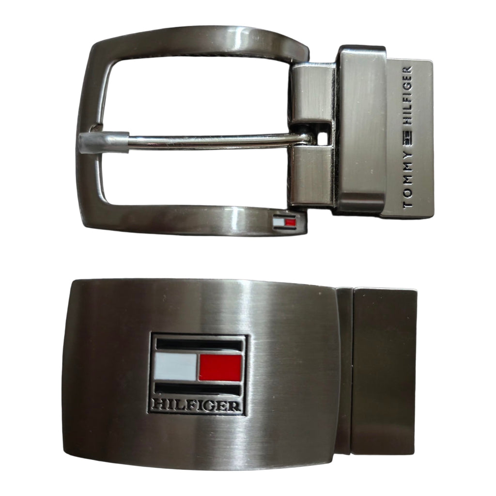 Cinturón Tommy Hilfiger - Reversible & Elegante (Negro/Marrón)