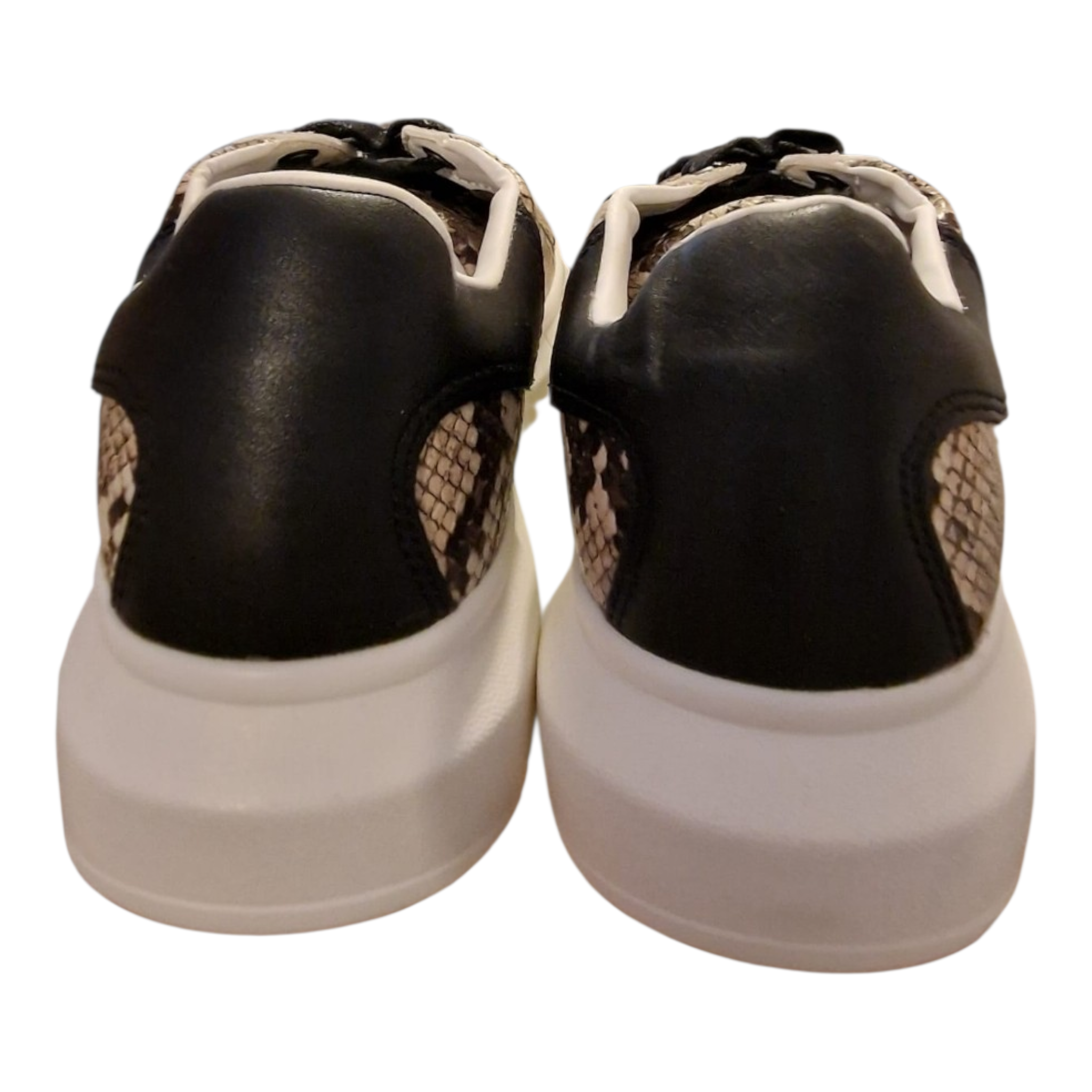 Zapatillas Guess Salerno - Estampado de Serpiente y Plataforma/ NUEVAS SIN ESTRENAR SIN CAJA