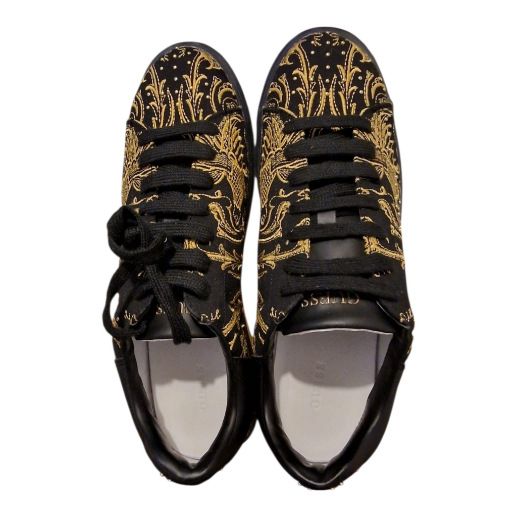 Zapatillas Guess – Black & Gold/ NUEVAS SIN ESTRENAR SIN CAJA