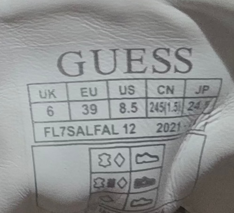 Zapatillas Guess Vibo- "Chunky"/ NUEVAS SIN ESTRENAR SIN CAJA