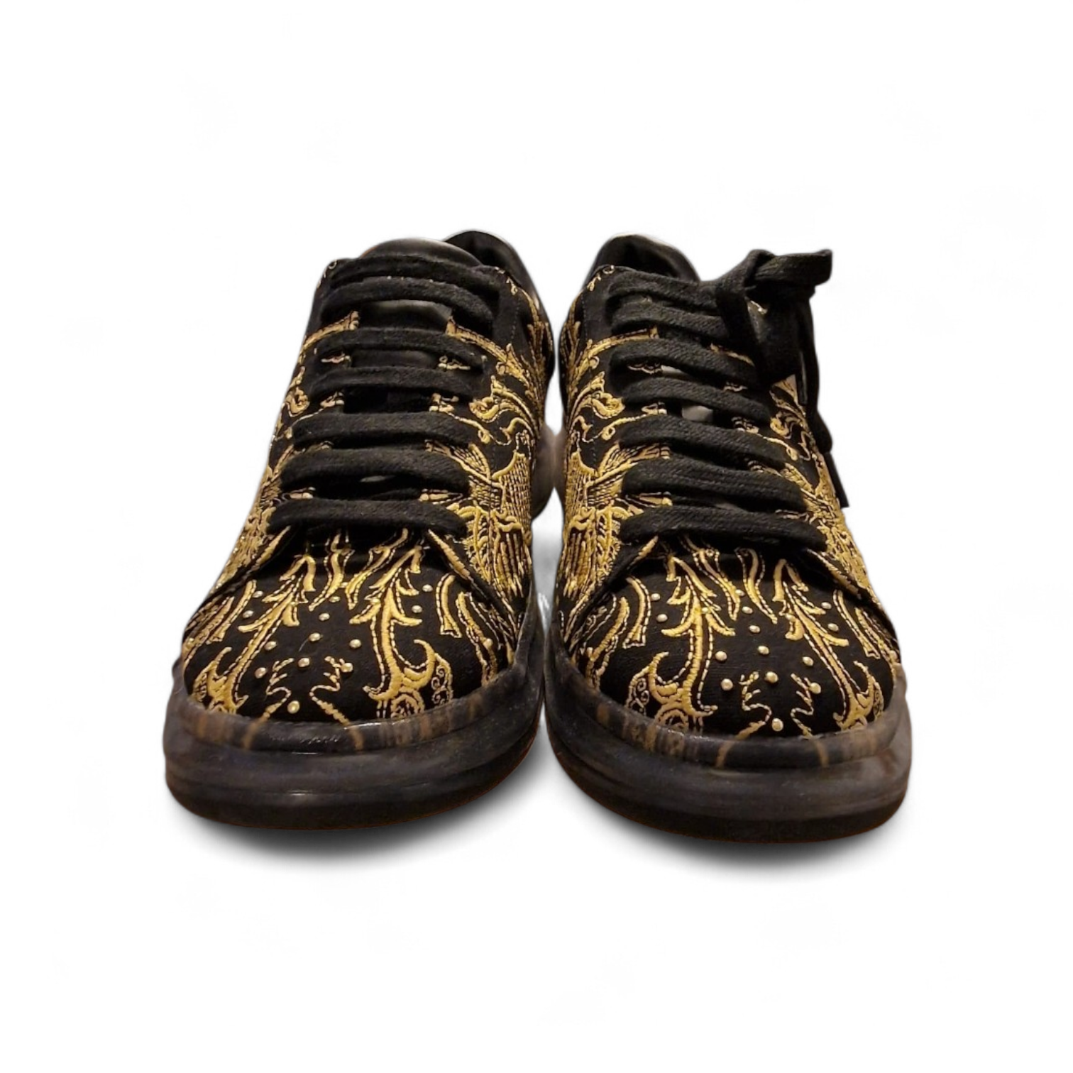 Zapatillas Guess – Black & Gold/ NUEVAS SIN ESTRENAR SIN CAJA