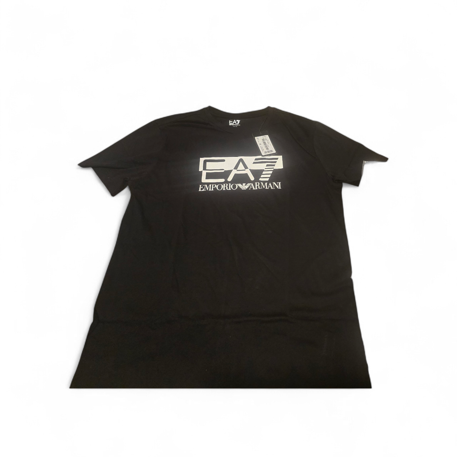 Camiseta Emporio Armani Color Negro- Nuevo sin estrenar